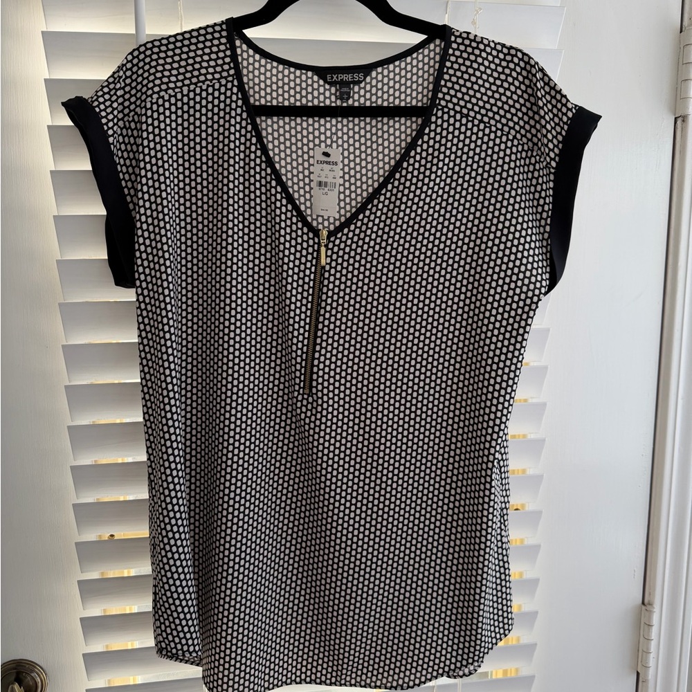 Express Monochrome V-Neck Blouse